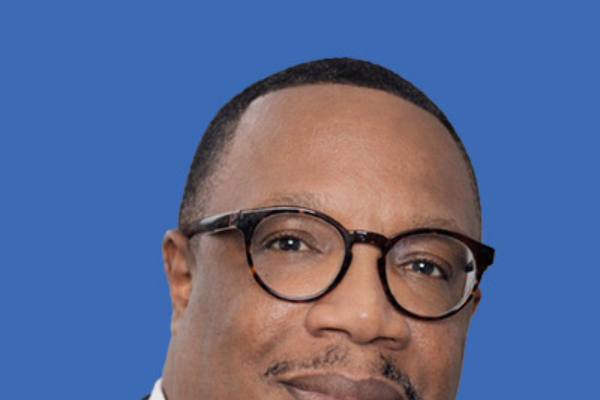 Ld headshot tauras carter